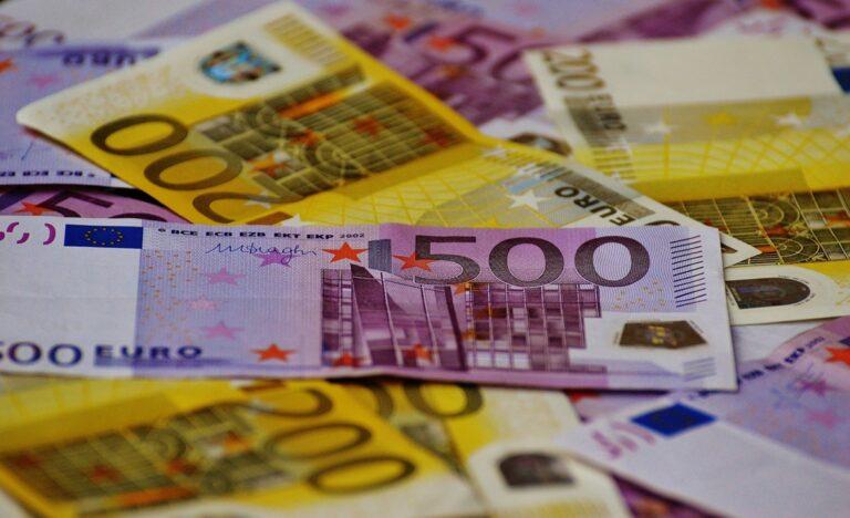 Kodėl palūkanos žemos, o paskola – brangi?